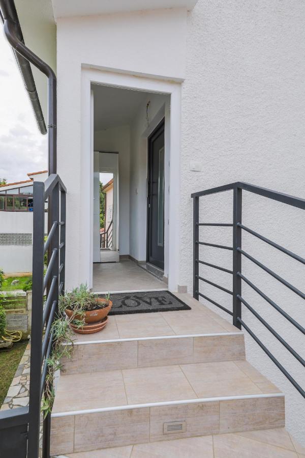 Sweet Apartment Tony Πούλα Εξωτερικό φωτογραφία